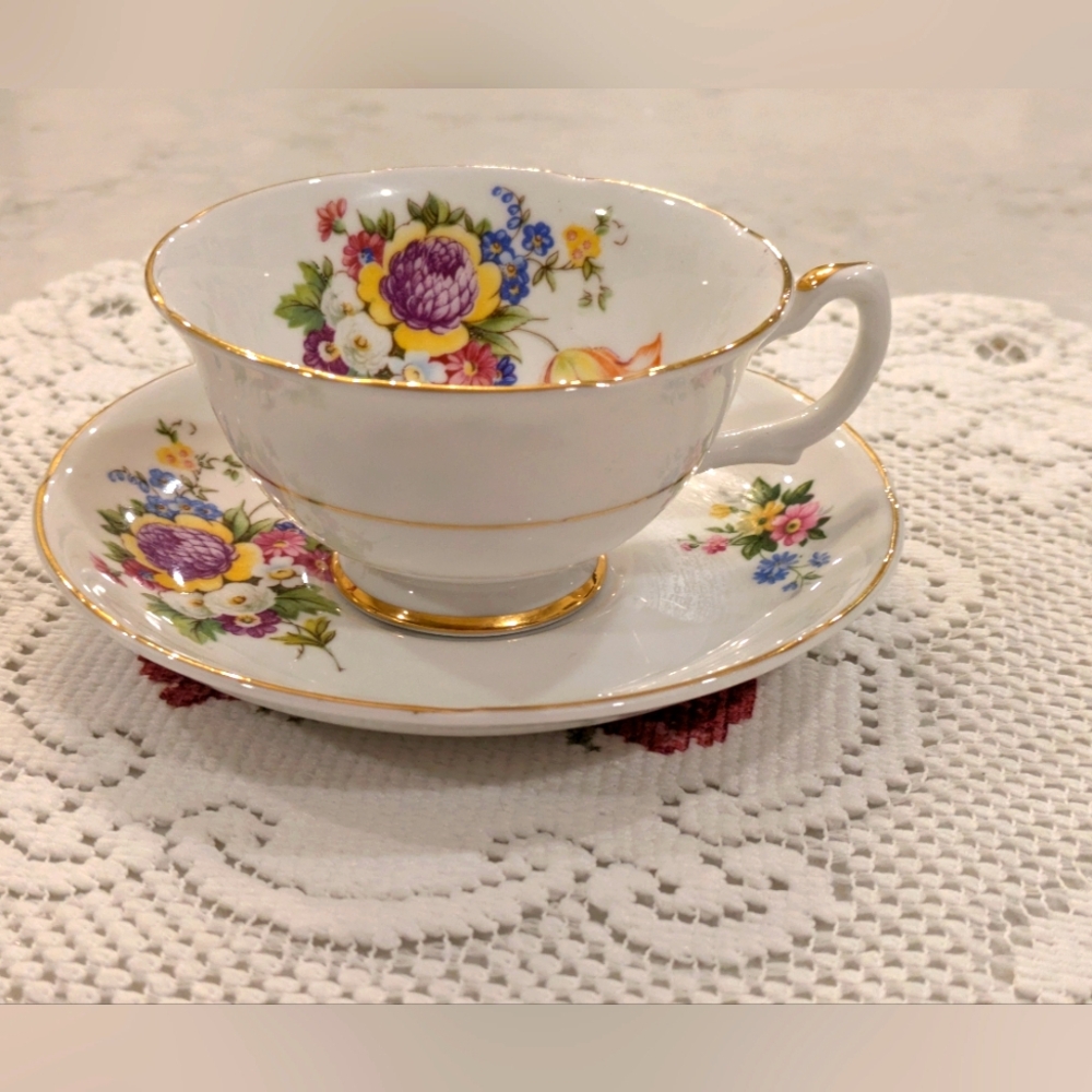 Floral Teacup and Saucer Set with Gold Trim